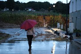 Storm Kirk Causes Flooding Of The Grand-Morin River - Pommeuse