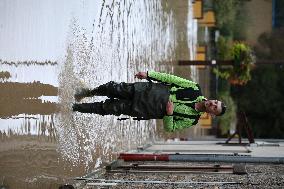 Storm Kirk Causes Flooding Of The Grand-Morin River - Pommeuse