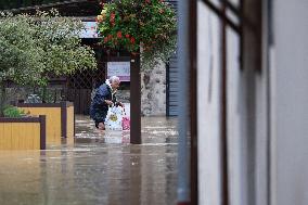 Storm Kirk Causes Flooding Of The Grand-Morin River - Pommeuse