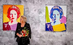 Princess Beatrix Attends 'Queens by Andy Warhol' Exhibition - Apeldoorn Princess Beatrix Attends 'Queens by Andy Warhol' Exhibit