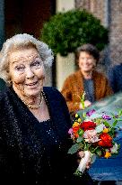 Princess Beatrix Attends 'Queens by Andy Warhol' Exhibition - Apeldoorn Princess Beatrix Attends 'Queens by Andy Warhol' Exhibit