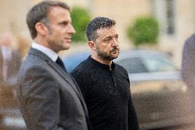 Volodymyr Zelensky at Elysee - Paris