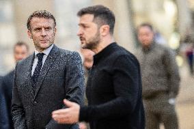 Volodymyr Zelensky at Elysee - Paris