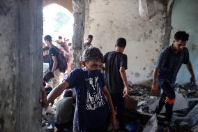 28 Killed In Israeli Attack On School Sheltering Displaced In Gaza