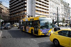 Boarding Only Through The Front Door On Buses To Combat Fare Evasion In Athens