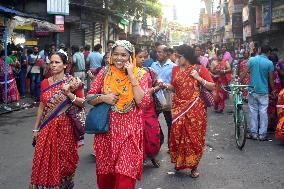 Daily Life In Kolkata, India