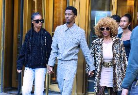 Sean Diddy family and Friends at The New York Court