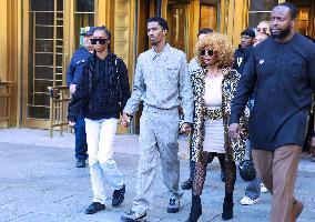 Sean Diddy family and Friends at The New York Court