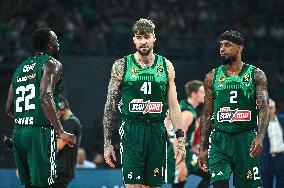 Panathinaikos AKTOR Athens v FC Bayern Munich - Euroleague, Round 2