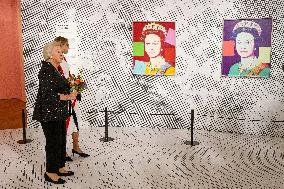 Princess Beatrix Attends 'Queens by Andy Warhol' Exhibition - Apeldoorn