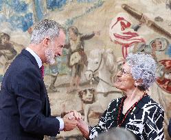 King Felipe Presents The 6Th Spanish Orders History - Madrid