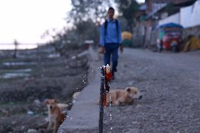 Daily Life In Kashmir