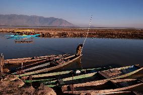 Daily Life In Kashmir