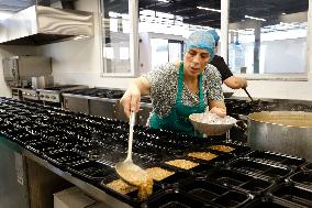 Cuisine de Mariam Prepares Meals For Immigrants - Beirut