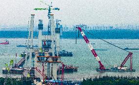 Zhangjinggao Yangtze River Bridge Construction in Zhangjiagang