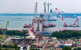 Zhangjinggao Yangtze River Bridge Construction in Zhangjiagang