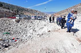 Displaced Persons Near The Masnaa Border Crossing - Lebanon