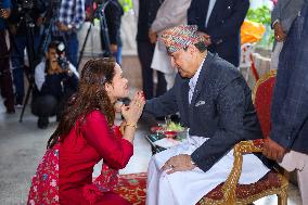 Nepal's Former King Gyanendra Bir Bikram Shah Offers "Tika" To Public On Dashain