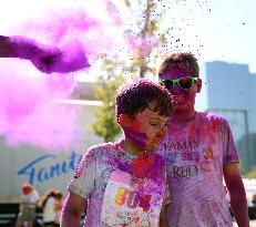 Color Sky 5K Family Run - Ankara