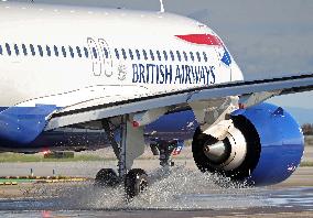 Barcelona airport aircraft on the runway