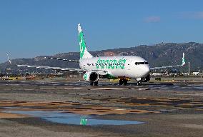 Barcelona airport aircraft on the runway