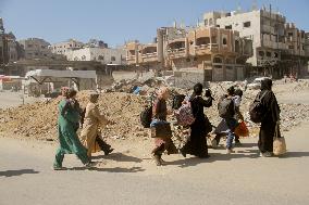 Displaced Palestinians Evacuated Jabalia - Gaza Strip