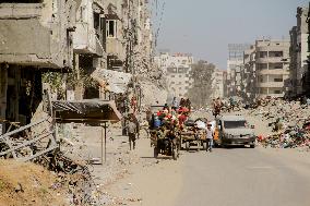 Displaced Palestinians Evacuated Jabalia - Gaza Strip