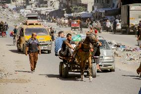 Displaced Palestinians Evacuated Jabalia - Gaza Strip