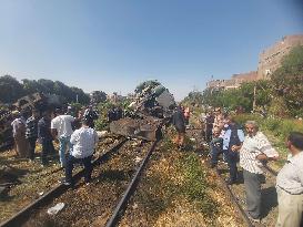 Train Collision Injures At Least 20 People - Egypt