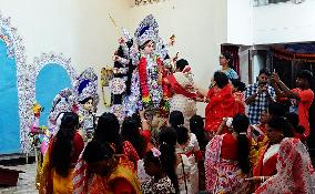 Sindoor Khela Celebration At Durga Puja Festival - Ajmer