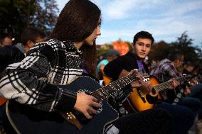 Guitar Players Are Simultaneously Played A Song In Sofia.