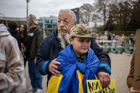 Protest Demanding To Free Ukrainian War Prisoners