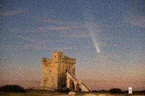 Comet Tsuchinshan-ATLAS (C/2023 A3) Appears Over Torre Squillace, Italy