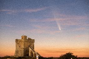 Comet Tsuchinshan-ATLAS (C/2023 A3) Appears Over Torre Squillace, Italy