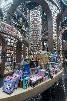 Zhongshuge Bookstore in Chengdu