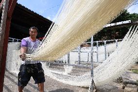 Villagers Dry Noodles at Farm Houses in Fuzhou