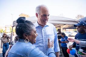 Early Voter Block Party In North Philadelphia