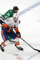 NHL: Dallas Stars V New York Islanders