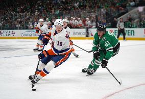 NHL: Dallas Stars V New York Islanders