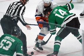 NHL: Dallas Stars V New York Islanders