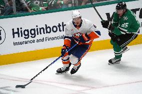 NHL: Dallas Stars V New York Islanders