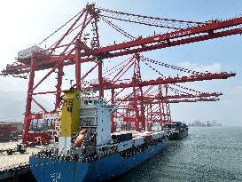 Lianyungang Port Working Scenery