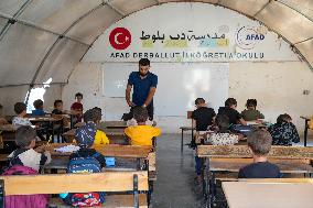 Schools In Refugee Camps In Aleppo