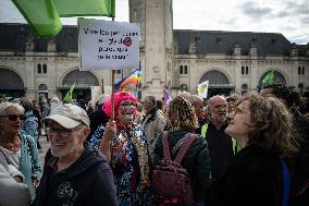 Demonstration Ecolo Against Pesticides - La Rochelle