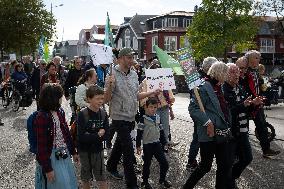 Demonstration Ecolo Against Pesticides - La Rochelle