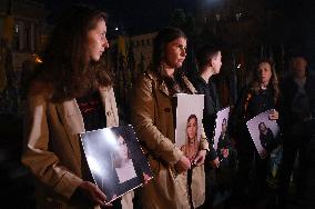 Activists pay tribute to Ukrainian journalist Viktoria Roshchyna in Kyiv