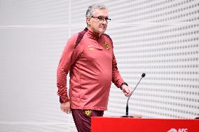 China's Head Coach Branko Ivankovic