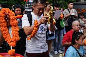 Daily Life In Bangkok.