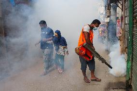 Daily Life In Dhaka