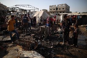 Israeli airstrike on displaced camp in Al-Aqsa Hospital - Deir Al-Balah